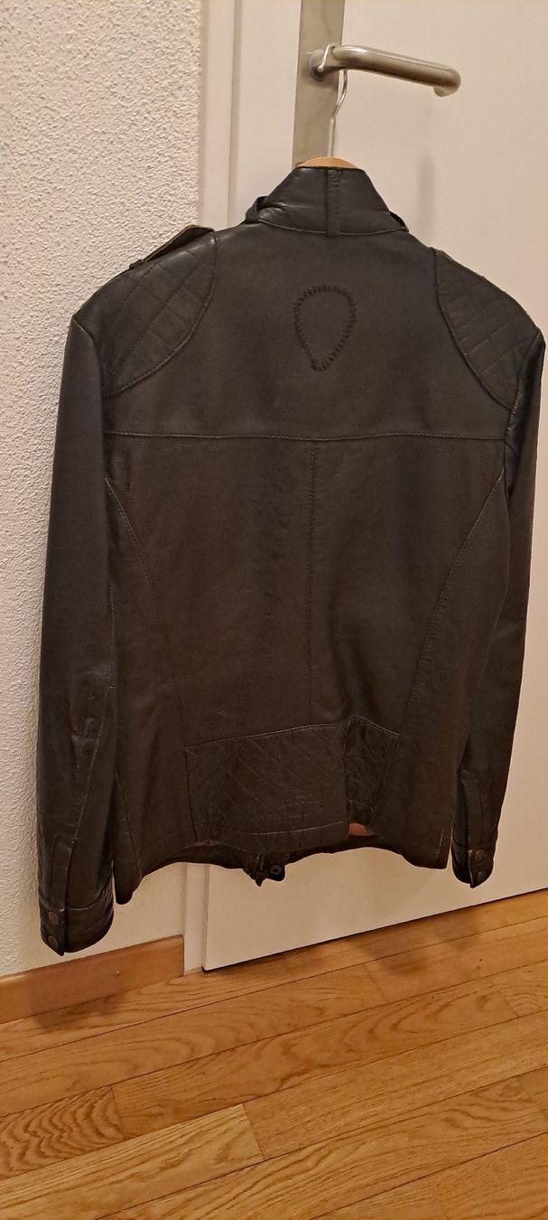 Giacche: Lederjacke Tigha Gr. S – Usato da Winterthur venduto da Panam1 2