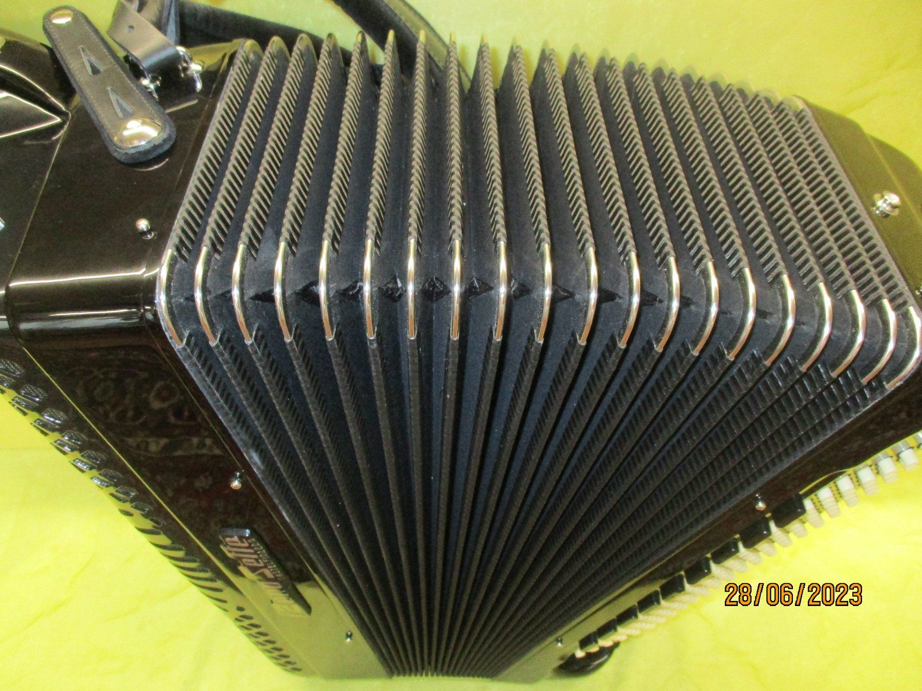 Strumenti musicali: Akkordeon Zero Sete IV – Usato da Jegenstorf venduto da Oktavio 5