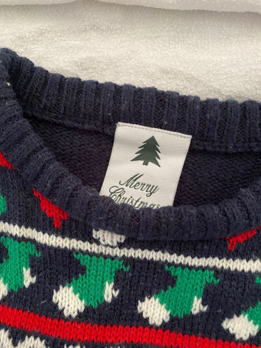 Maglioni & Felpe: Merry Christmas Pulli Grösse 98/104 – Usato da Allenwinden venduto da Obalu 2
