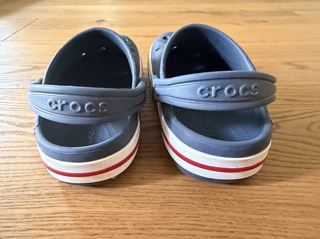 Crocs Schuhe für Jungen: Crocs Gr. C 11 // 28-29 – Gebraucht aus Wangen SZ von Zimmone 1