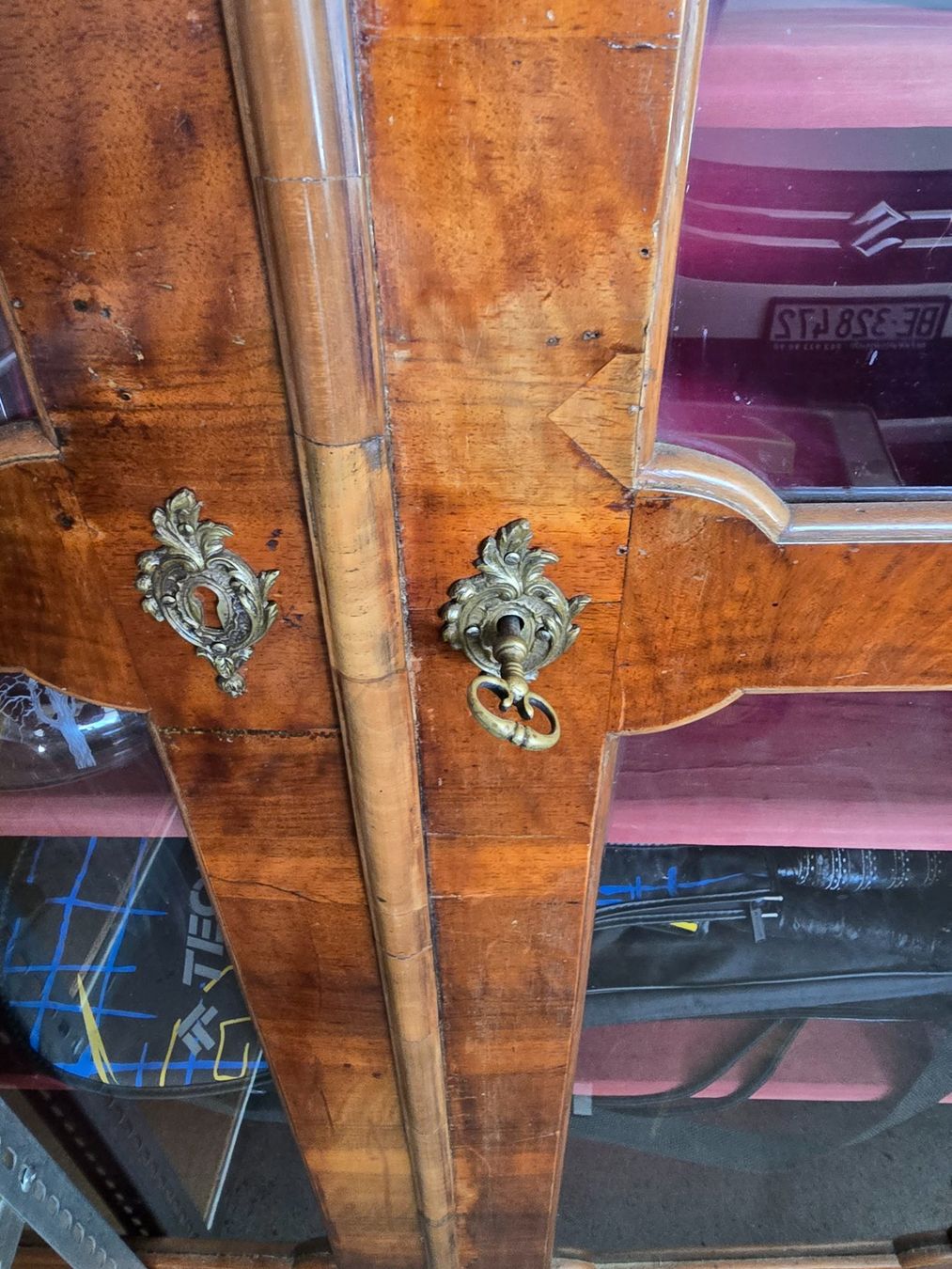 Schränke: Antiker Vitrinenschrank (wohl Funk) – Gebraucht aus Oberhofen am Thunersee von OliCH76 2