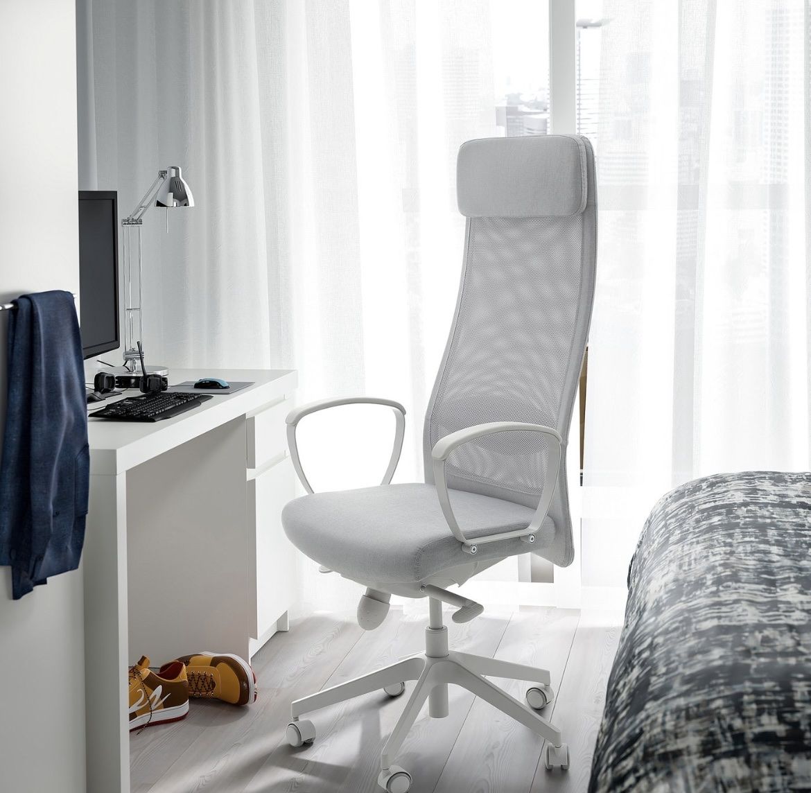 Ikea Sedie: IKEA Markus Office Chair in Light Grey – Usato da Basel venduto da sbo_6vtx