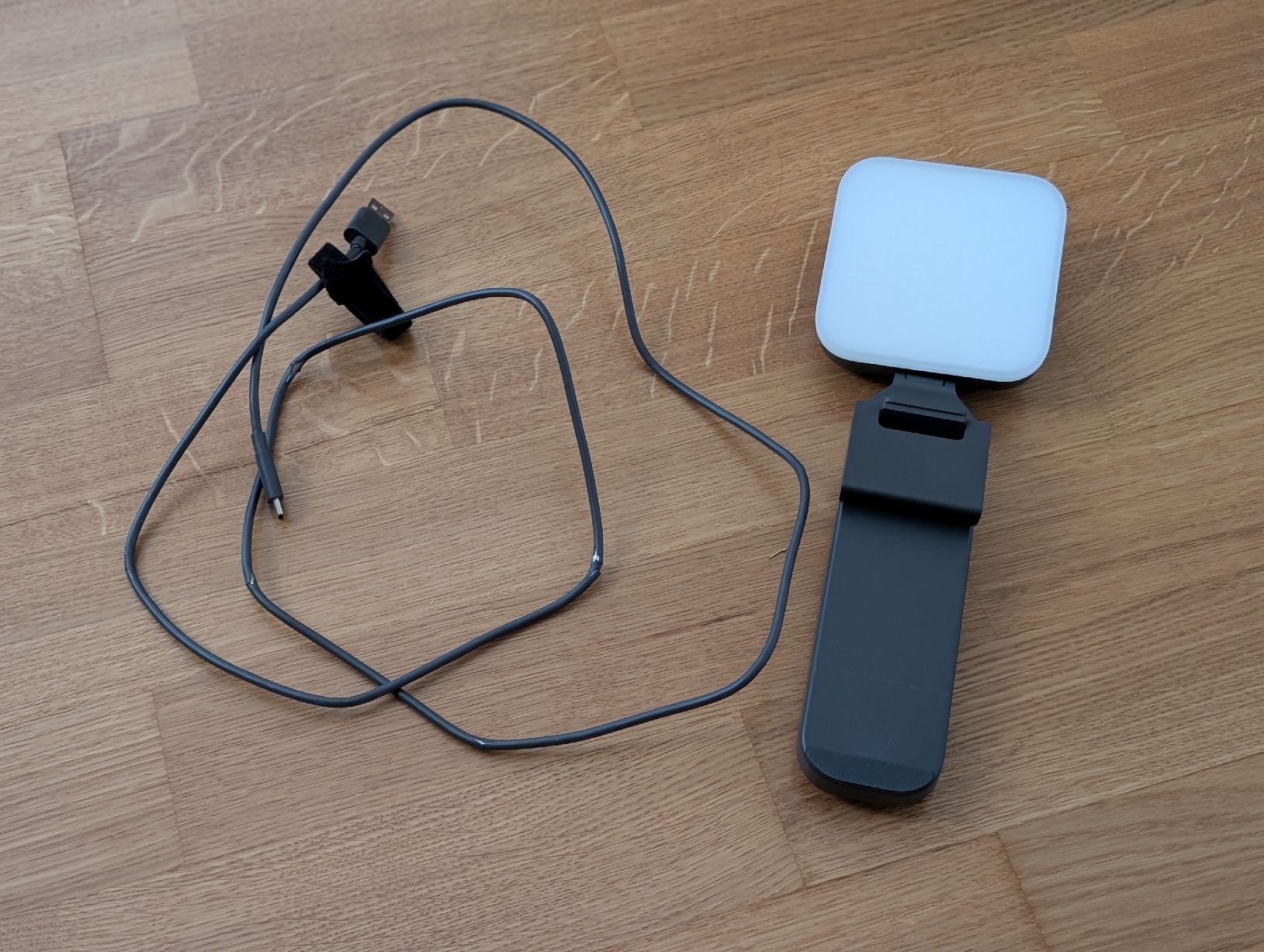 Lampen: Logitech Litra Glow - LED Streaming Light  – Gebraucht aus Pully von krisnay 1