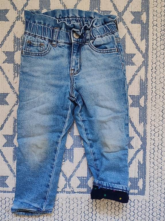 Hosen: Jeans Gap termici 3 anni – Gebraucht aus Grenchen von Dulcis_Fundo
