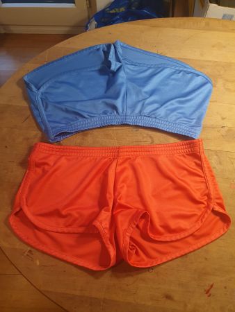 2 Stk Joggingshorts FB Sister Grösse XS