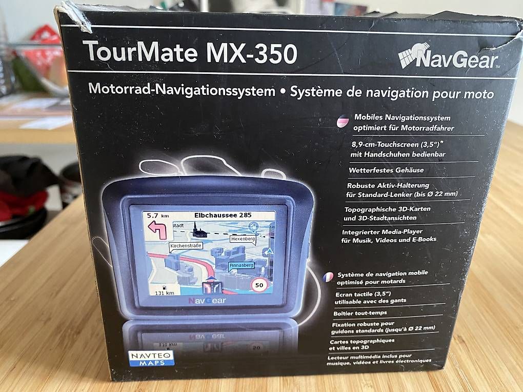 Casques audio: GPS Moto NavGear (avec écouteur casque Bluetooth) – D'occasion à Lausanne par valioauto 2