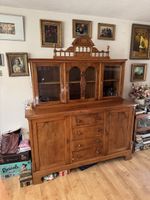 Antiker Buffet-Schrank aus Massivholz 