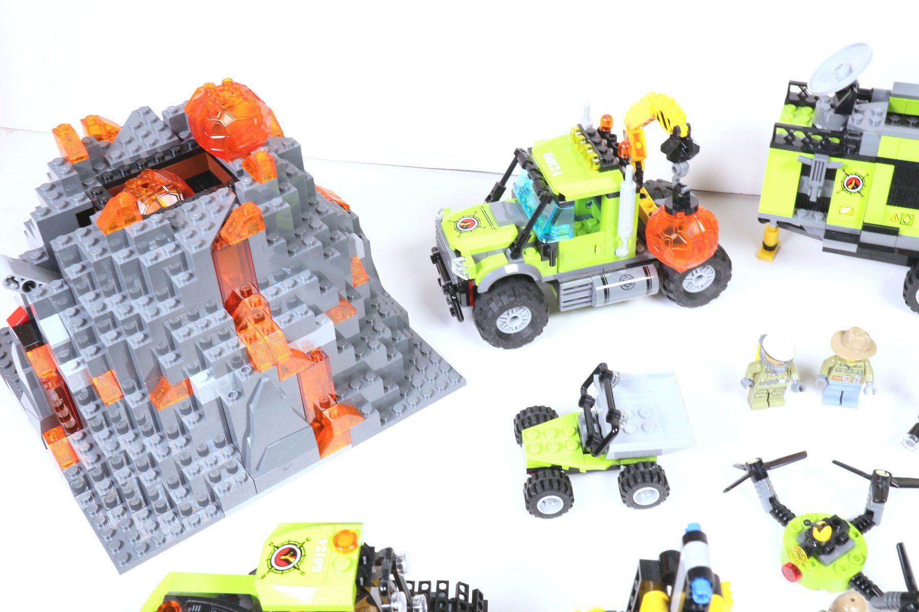 LEGO® City 60124 Volcano Exploration Base (Gebraucht) in Hettlingen für ...