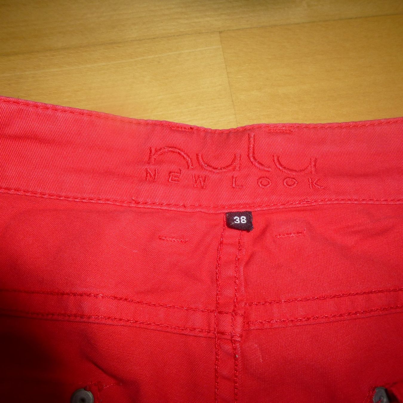 Pantaloni: Hose / Jeans – Usato da Hergiswil NW venduto da annettelia 2