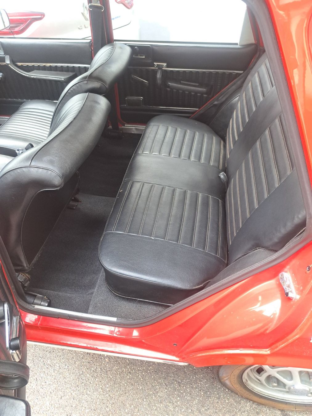 Renault Autos: Renault 12 TL Veteran – Gebraucht aus Worb von toyosuisse 3
