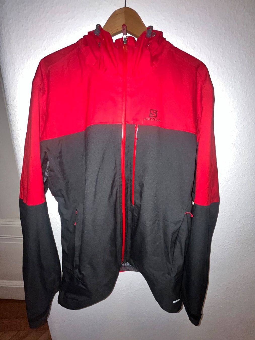 Salomon Giacche: Salomon red/black men's rain jacket - L – Usato da Genève venduto da dmt_y25y 9