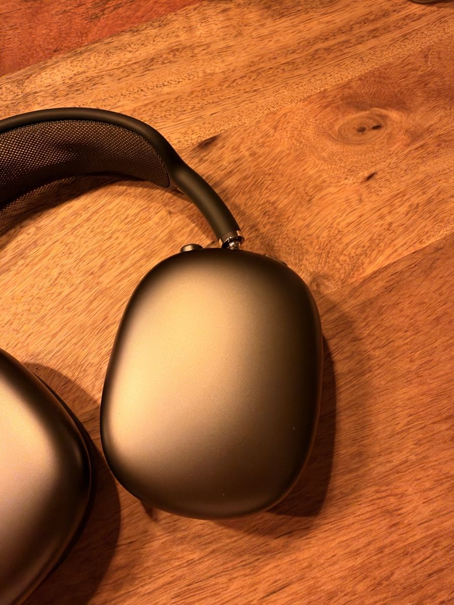 Apple Cuffie: AirPods Max 1. Generation Lightning Space Gray – Usato da Uster venduto da sve_2cmd 2