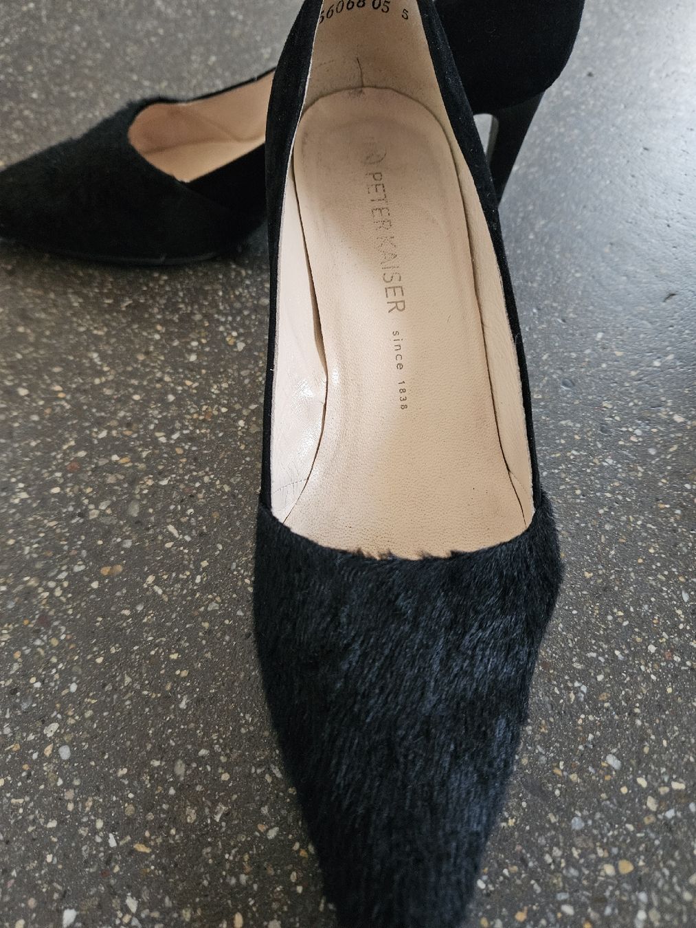 Kaiser Scarpe da donna: Peter Kaiser schwarz Pumps, Gr. 5 / 38 – Usato da Anwil venduto da tamoos 1