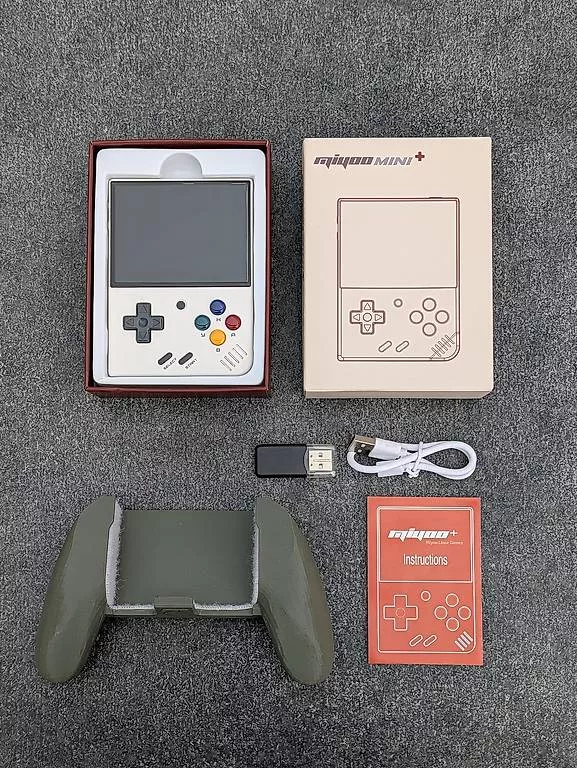 Konsolen: Miyoo - Mini Plus 3.5" Handheld  – Gebraucht aus allschwil von elmo63