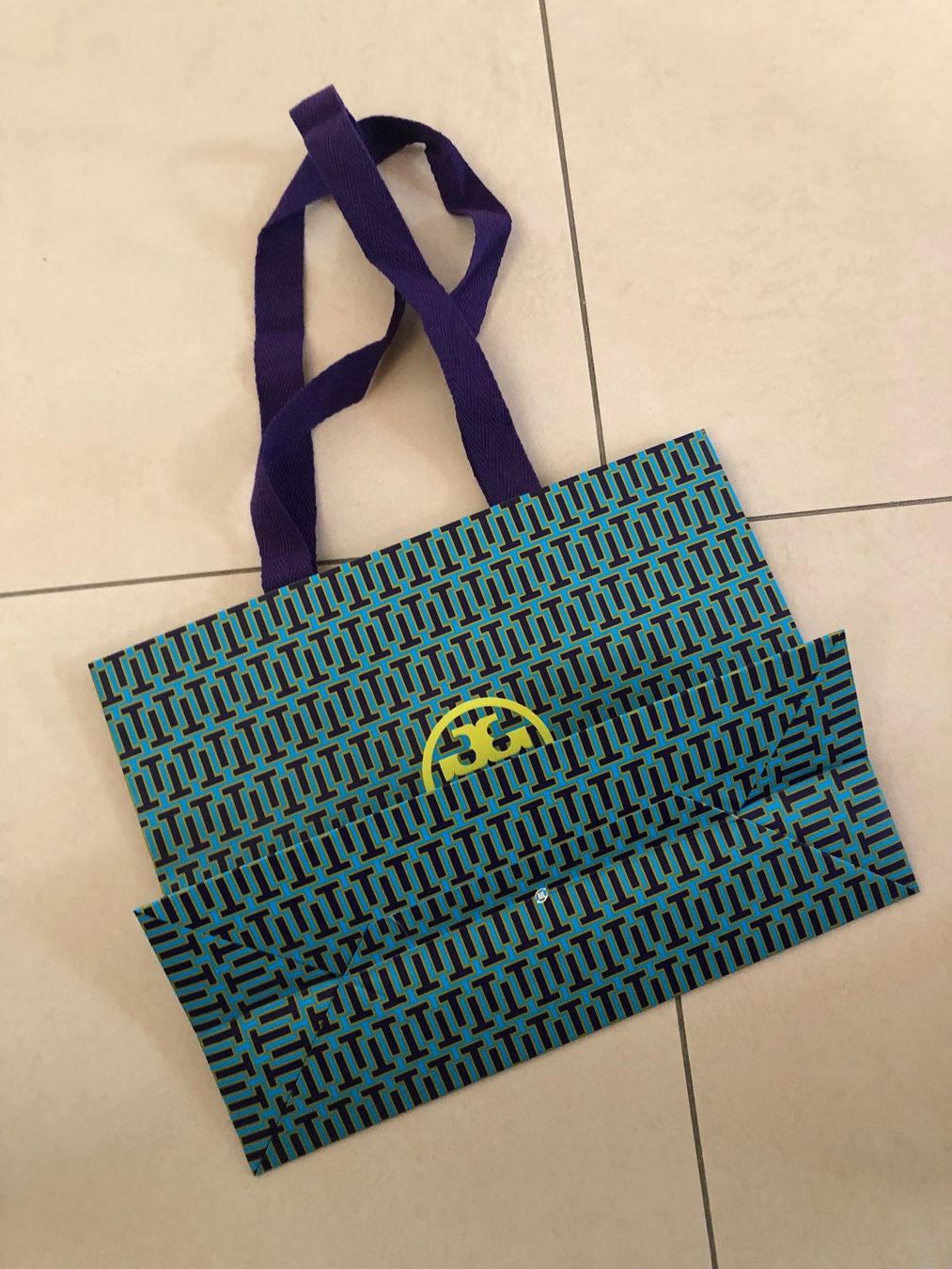 Tory Burch Borse da donna: Tory Burch carton bag – Nuovo (secondo la descrizione) da Davesco-Soragno venduto da dvf_7h6d 2