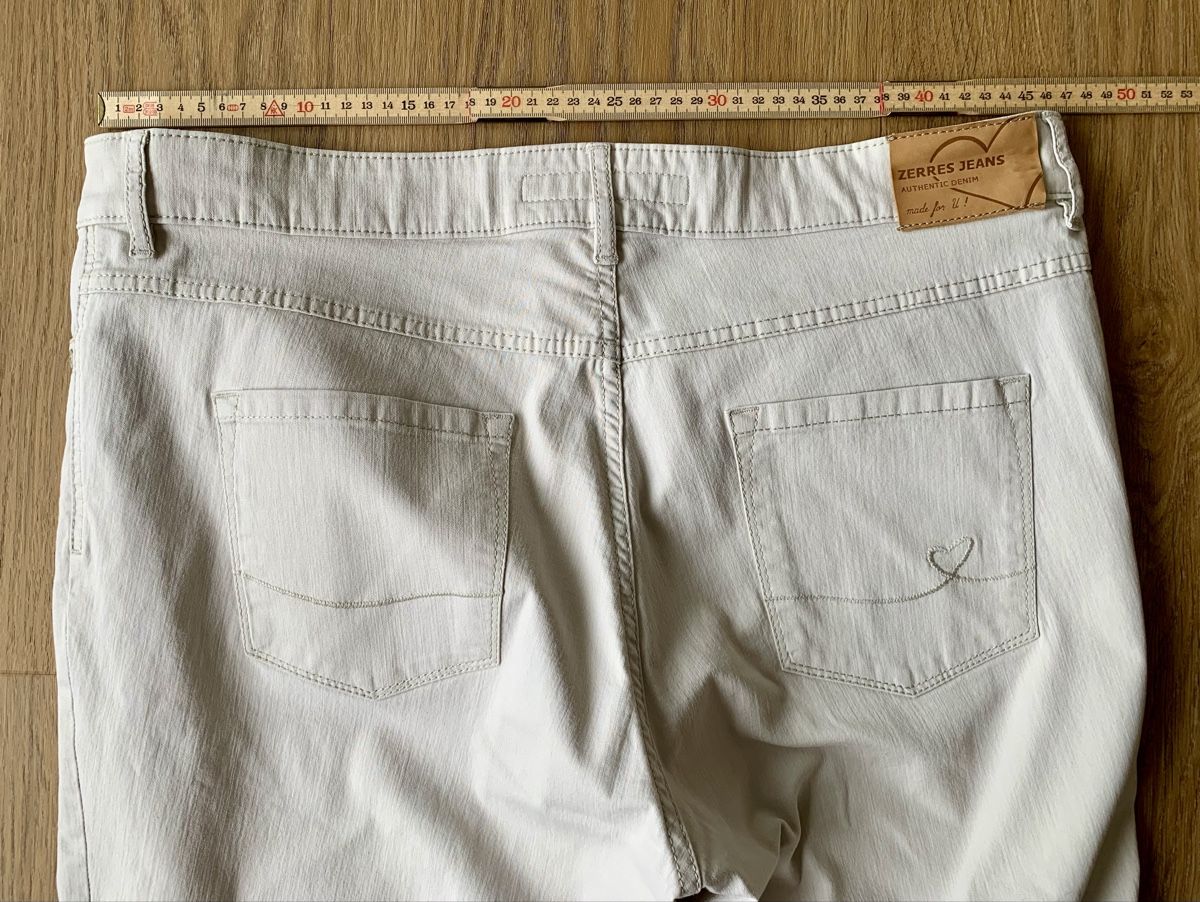 Pantaloni: Pantalon Zerres, beige, taille 46 – Usato da Port venduto da granitod 4