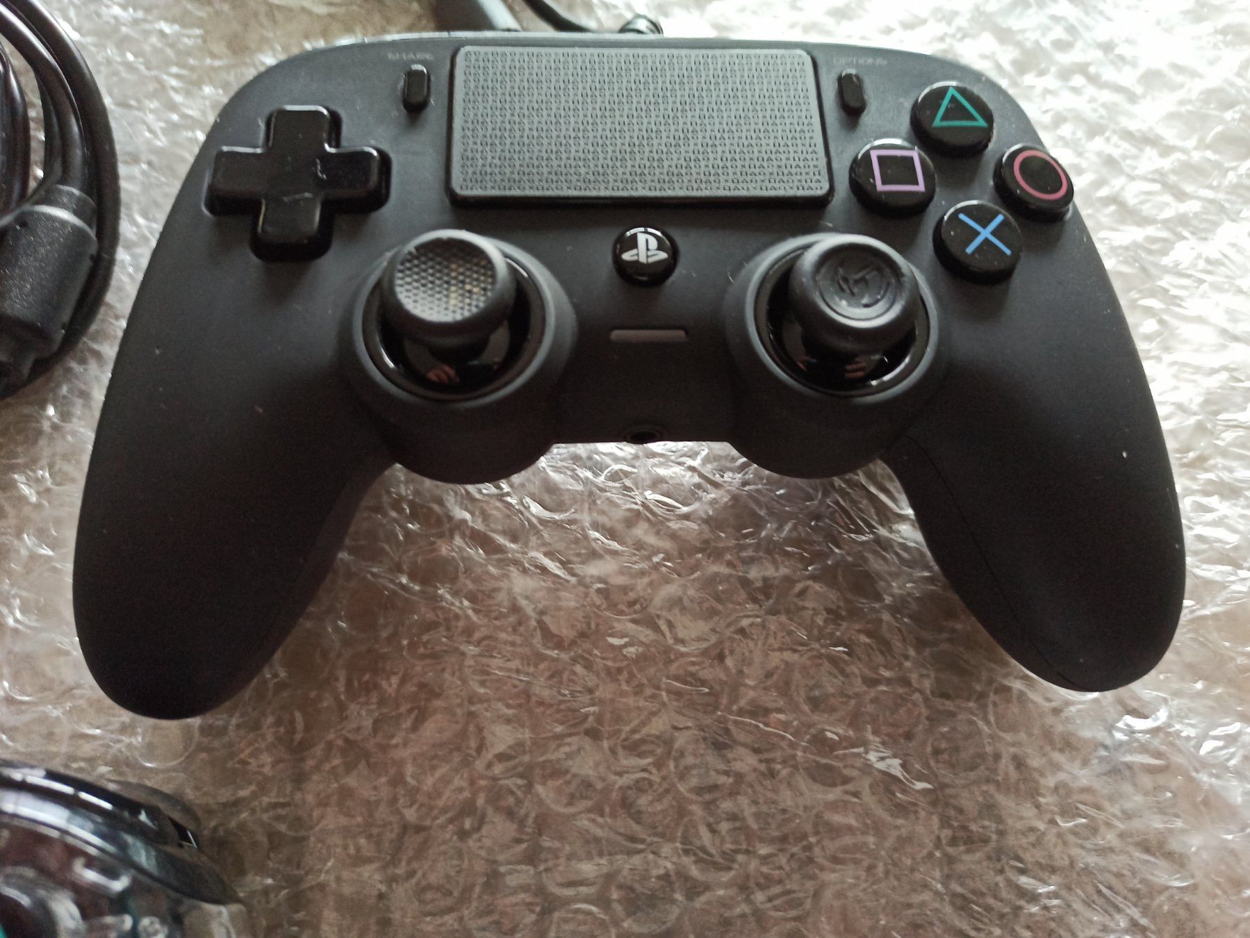 Controller: 2 x Nacon Controller / PS4 – Usato da Oberweningen venduto da mar_87mx 5