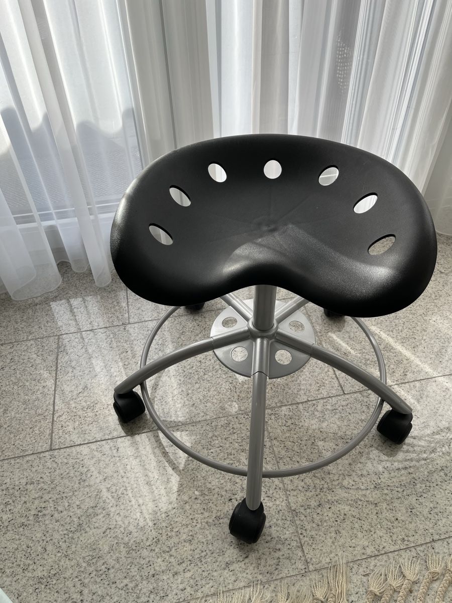 Ikea Tabourets: Büro Hocker – D'occasion à Ebmatingen par Heinco