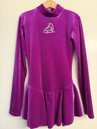 Eiskunstlauf Kleid Kürkleid Samt lila Steinen 8-10 J. neuwer