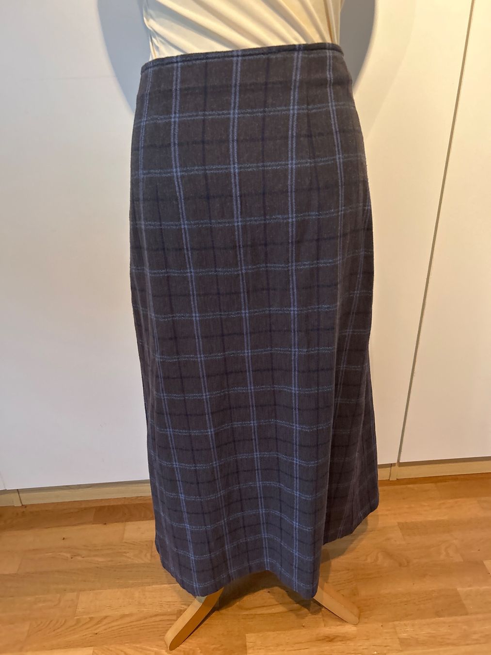 Gonne: Paloma Nice Things Rock Gr.34 – Usato da Feuerthalen venduto da Anna_Swift 4