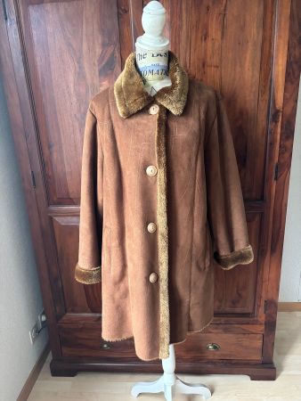M. COLLECTION Mantel neuwertig mit Schal