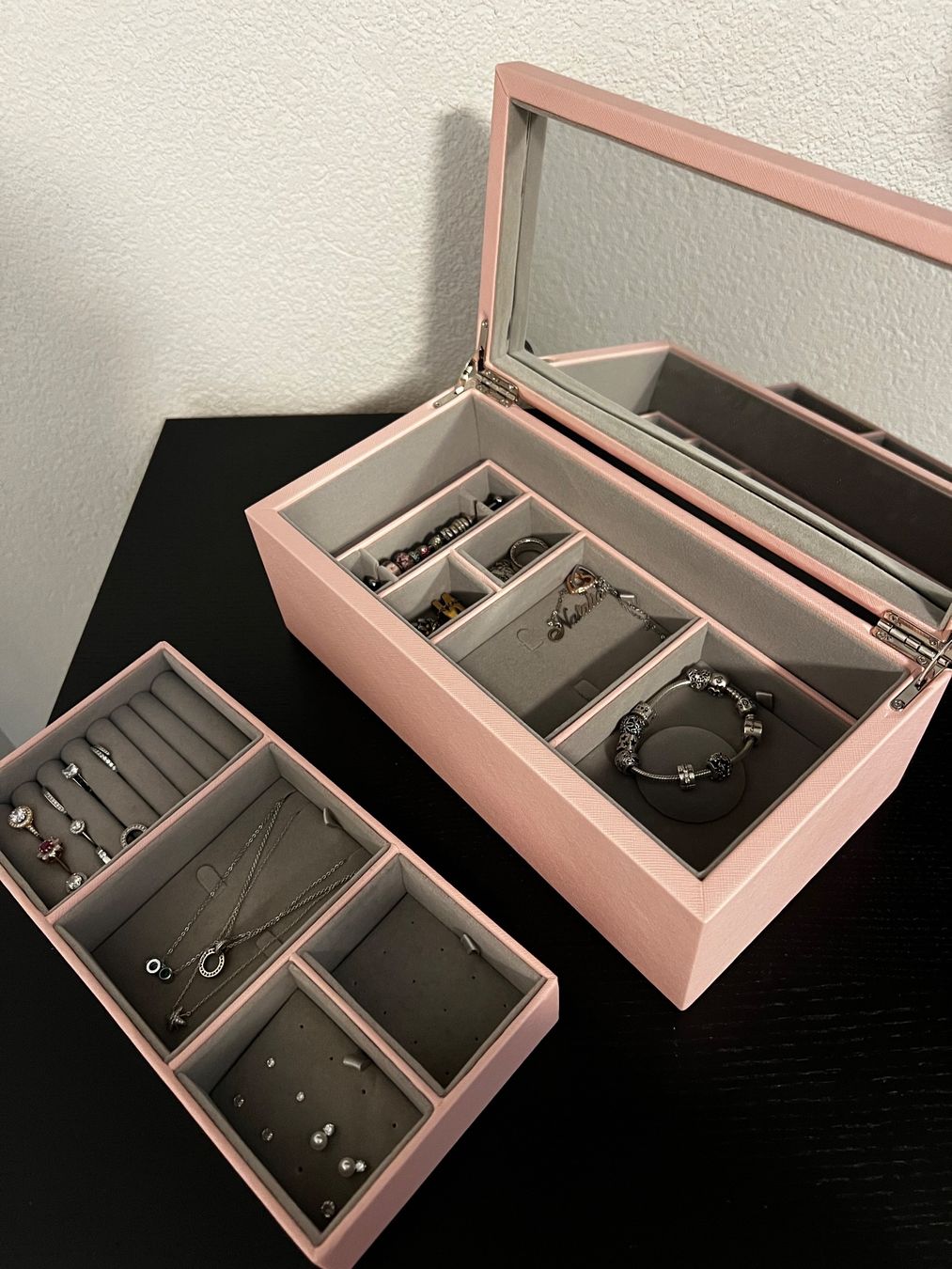 Pandora Autres décorations & accessoires: Pandora medium jewelry box – D'occasion à Adliswil par nat_7q7l 2
