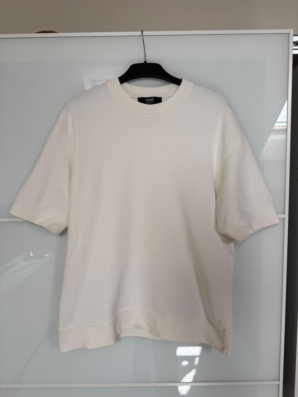 Hosen: 1 Tshirt + 3 Shorts // Gr. L – Gebraucht aus Wängi von can_kgq6 9