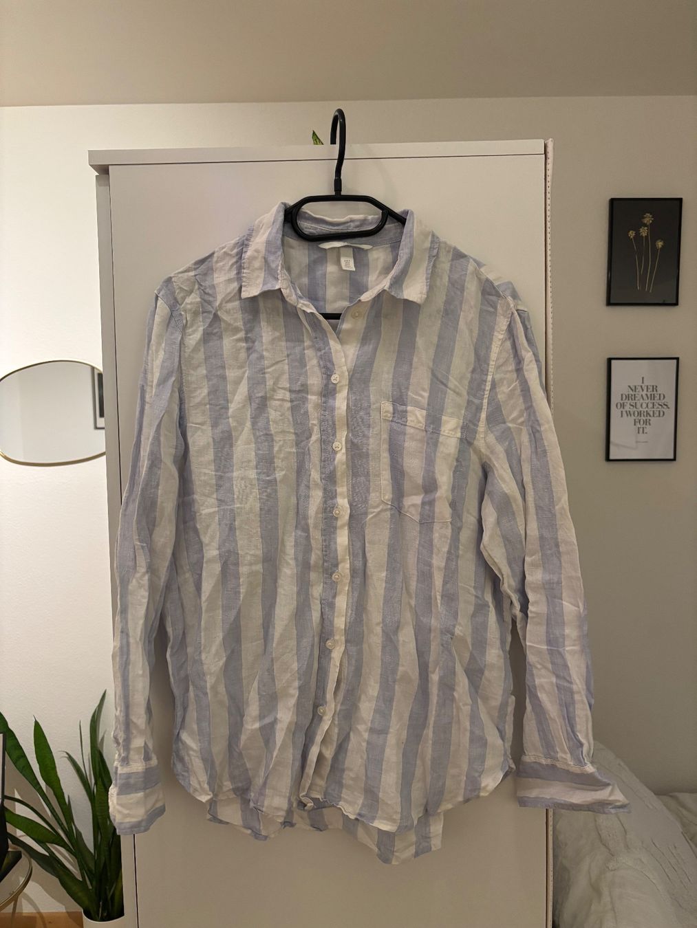 H&M Blusen: gestreiftes leinen Hemd – Gebraucht aus Zürich von hue_82qd