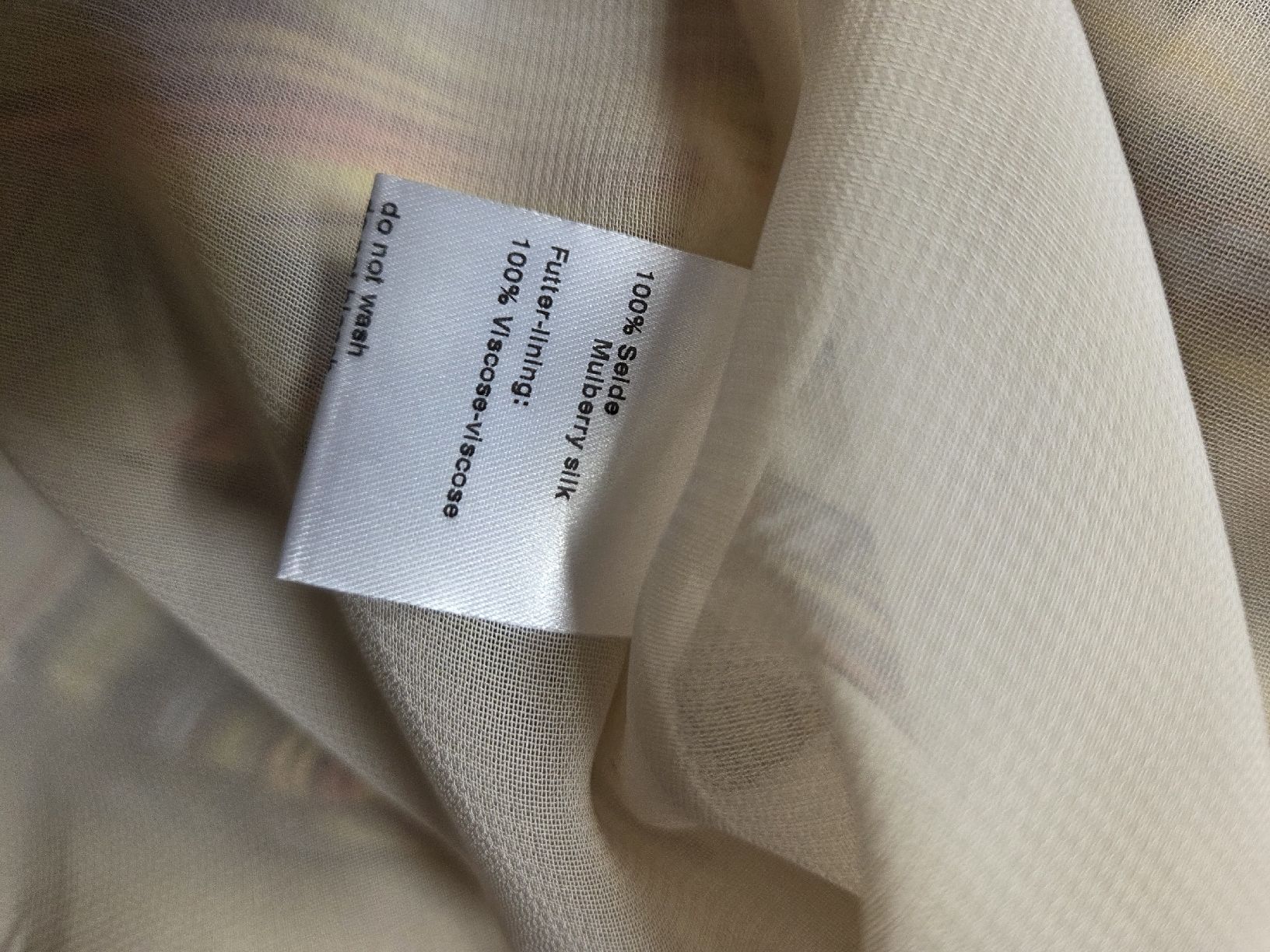 Akris Vestiti: Akris Seiden Kleid – Usato da Zürich venduto da finesse.shop 6