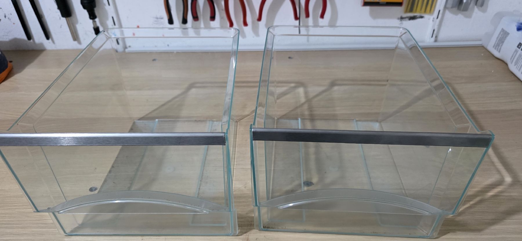 Frigoriferi: 2 Miele Kühlschrank Schubladen – Usato da Rudolfstetten venduto da Heheeee