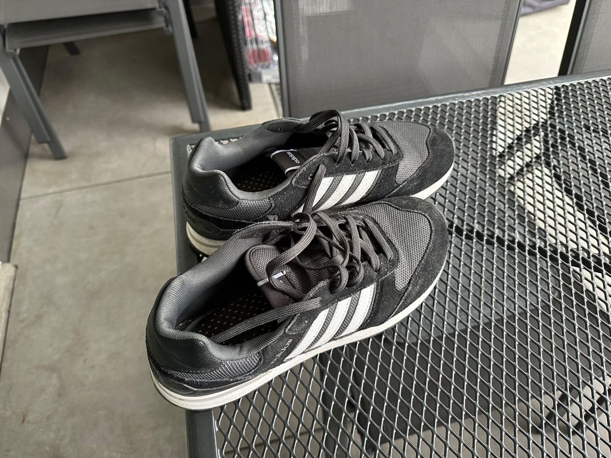 Chaussures hommes: Adidas – D'occasion à Richterswil par solisoli5