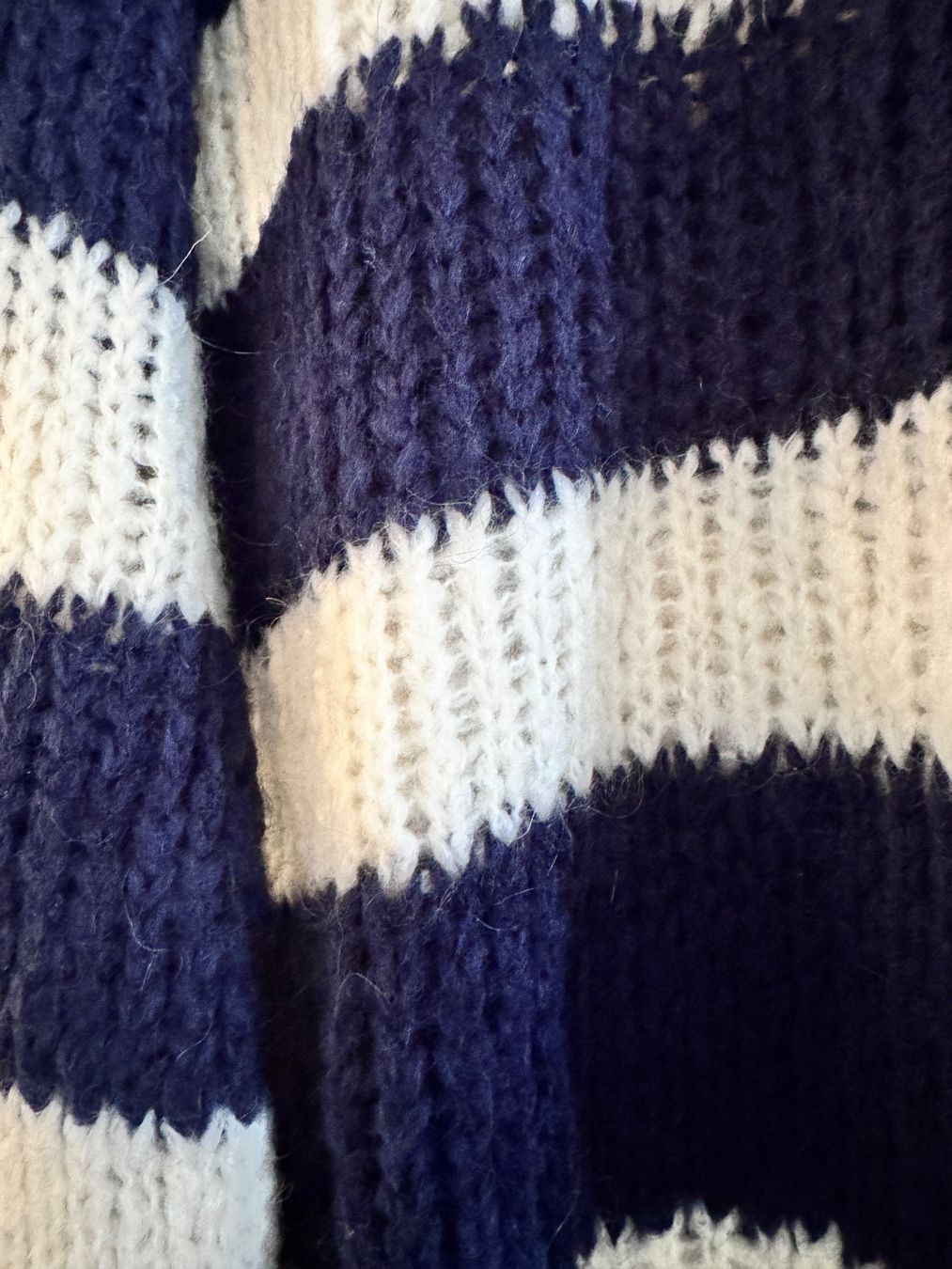 Tommy Hilfiger Maglioni & Felpe: Gestrickter Pullover von Tommy Hilfiger Grösse S – Usato da Bertschikon Gossau venduto da chanty_7 5