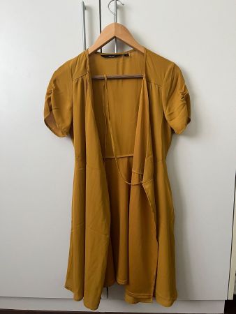 Vero Moda Wickelkleid senfgelb - Grösse XS