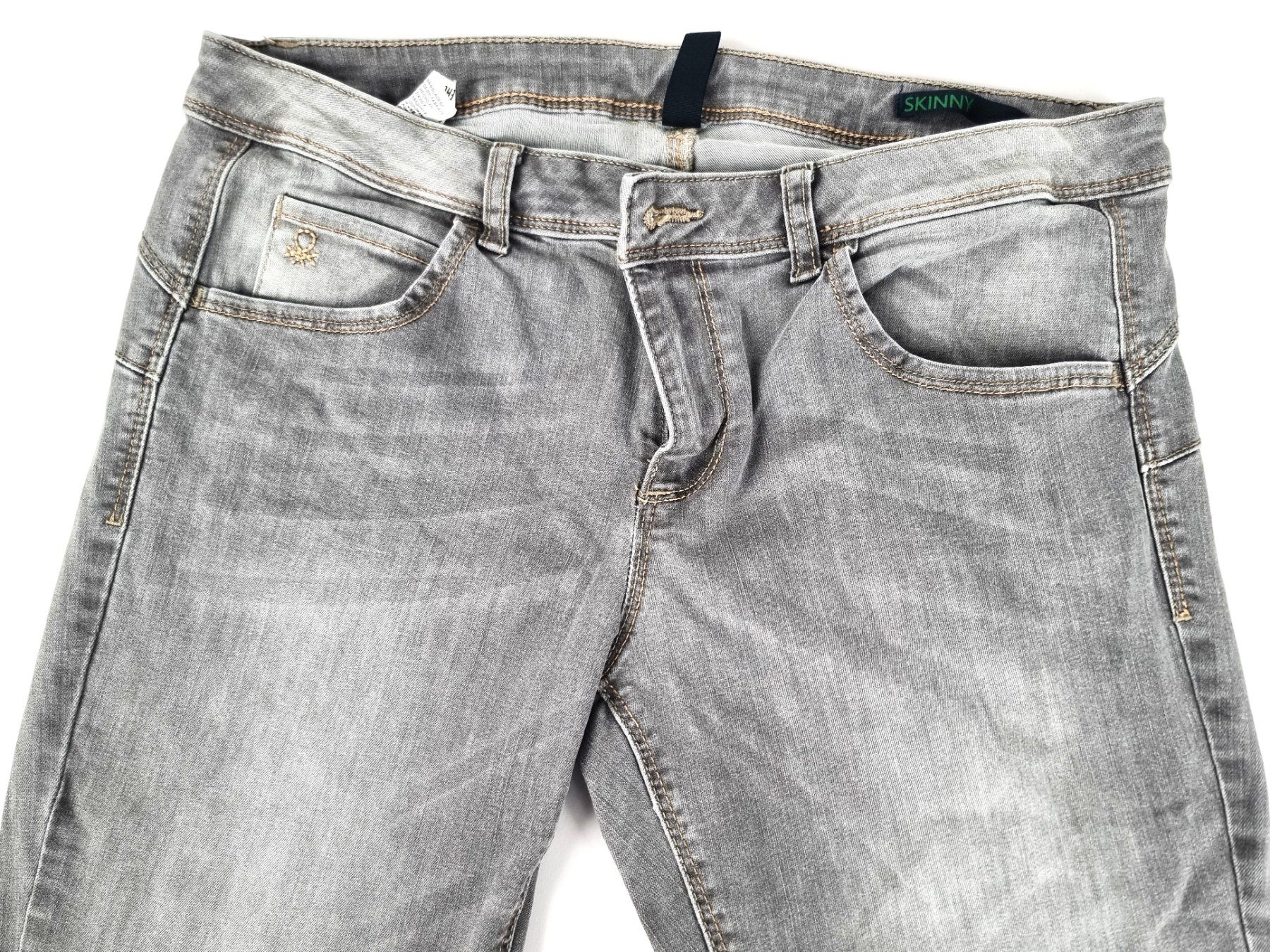 Benetton Jeans: Frauenjeans Gr. 32 – Usato da Urtenen-Schönbühl venduto da Restwert_Schoenbuehl 3