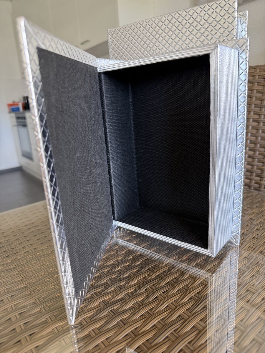 Contenitori & Simili: Bücherboxen 3Stück silber  – Nuovo (secondo la descrizione) da Emmenbrücke venduto da Dior09 2