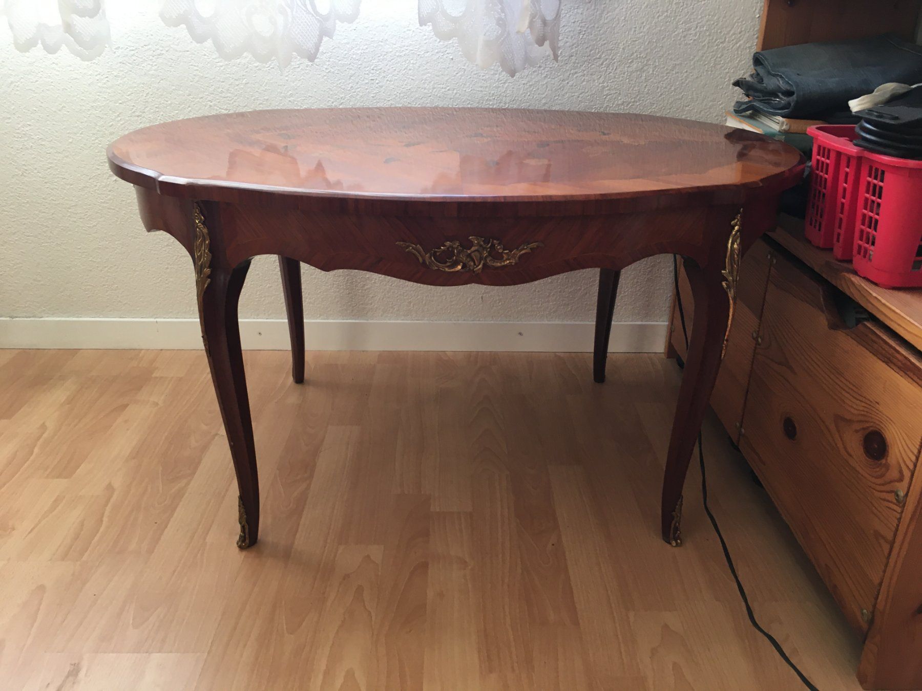 Tavoli: Oval Tisch Rosenholz – Usato da langenthal venduto da Bazlago 4
