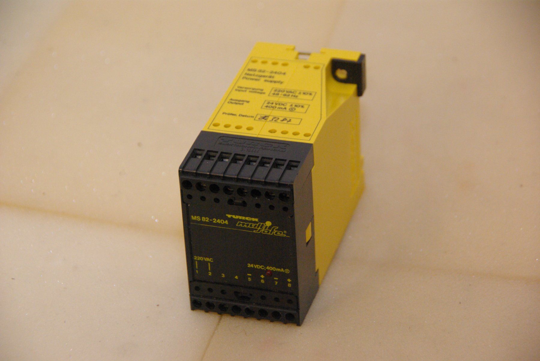 Componenti elettronici: TURCK Multi Safe MS 82-2404 Schaltverstärker – Usato da Herisau venduto da Cevianer1844