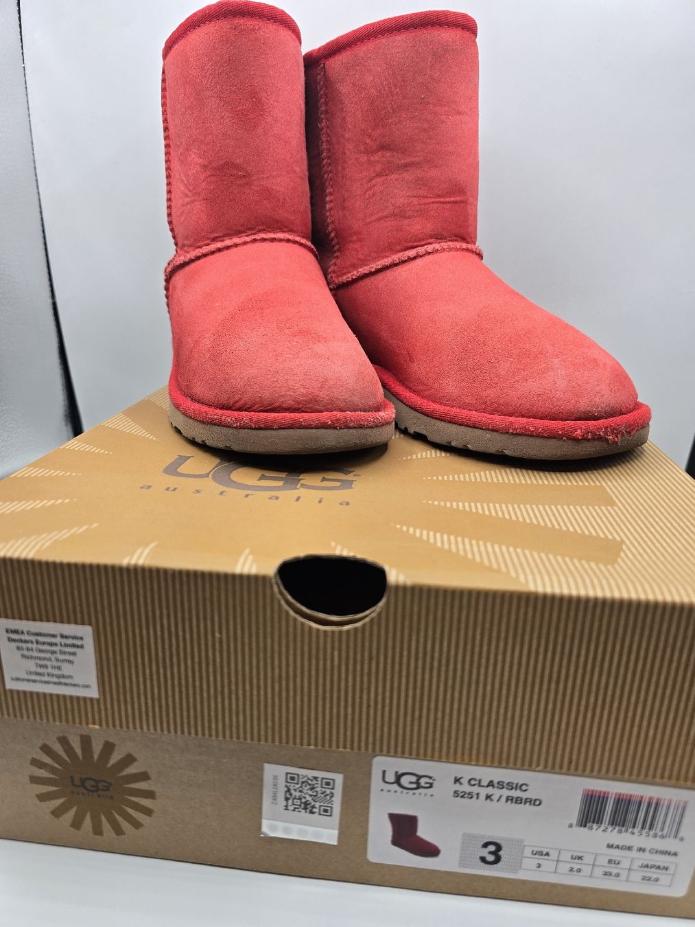 Ugg Schuhe für Mädchen: Mädchen Boot Stiefel UGG Classic Gr. 33 Lammfell Australia – Gebraucht aus Basel von mvv_bgf8 7