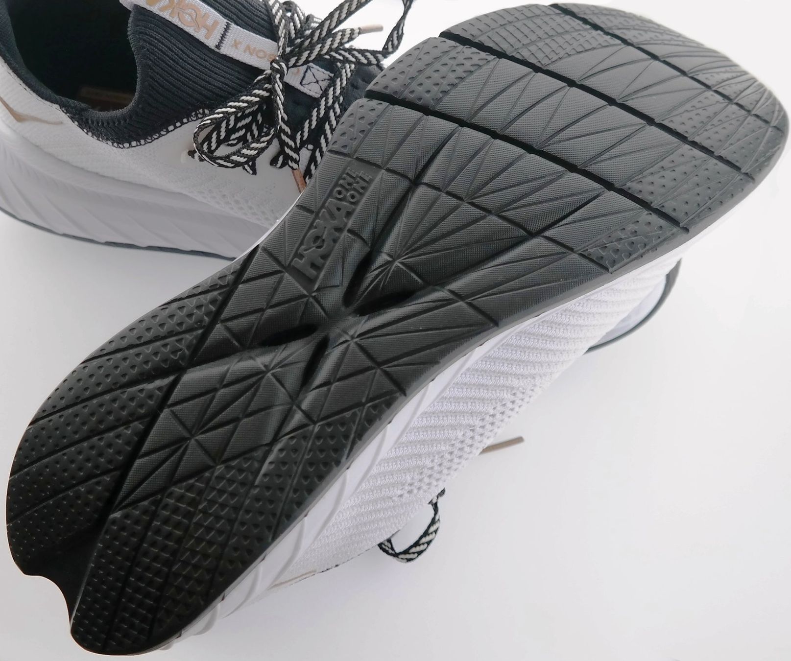 Hoka One One Scarpe da uomo: Hoka One One - Carbon X3 Rubber - Sneaker - 44 – Nuovo (secondo la descrizione) da Genève venduto da dorco 6
