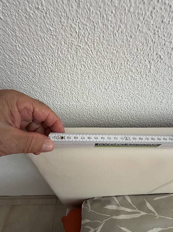 Letti: Wunderschönes Bett inkl. Matratze – Usato da Obergerlafingen venduto da elb_t5wf 2