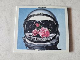 Travelin Jack -  New World /  (Glam, Hard Rock, Space Rock)