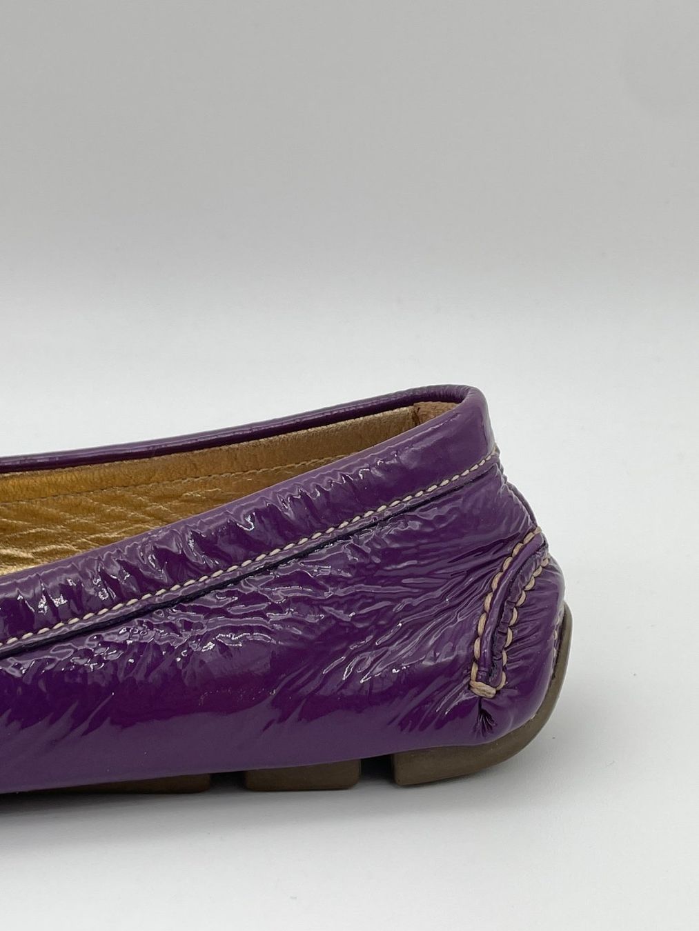 Prada Scarpe da donna: Prada Vernice Loafer EU 37 Lila – Usato da Zürich venduto da shoe_shop 4