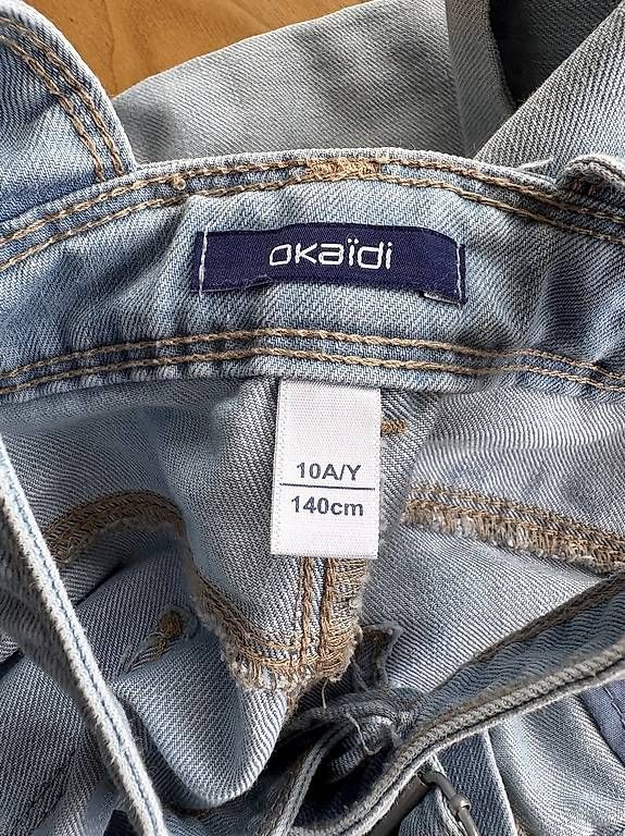 Pantaloni: Short-salopette Okaidi 10 ans.  – Usato da Genève venduto da sandram02 2