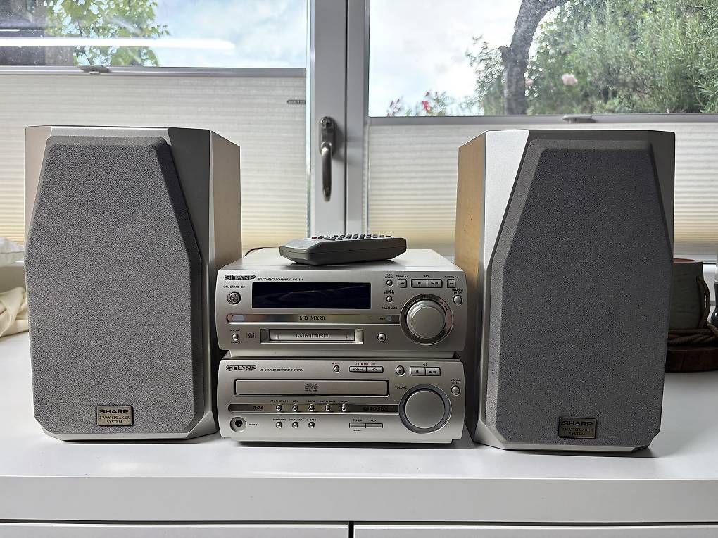 Sharp Lettore multimediale & Streamer: Stereoanlage Sharp MD-MX20 – Usato da Pfäffikon ZH venduto da dividis