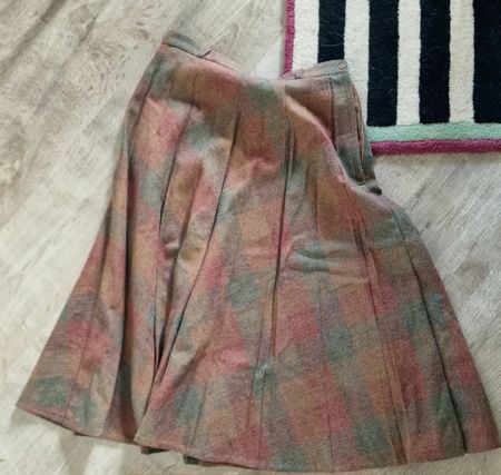 Vintage: Jupe midi à carreaux multicolores 