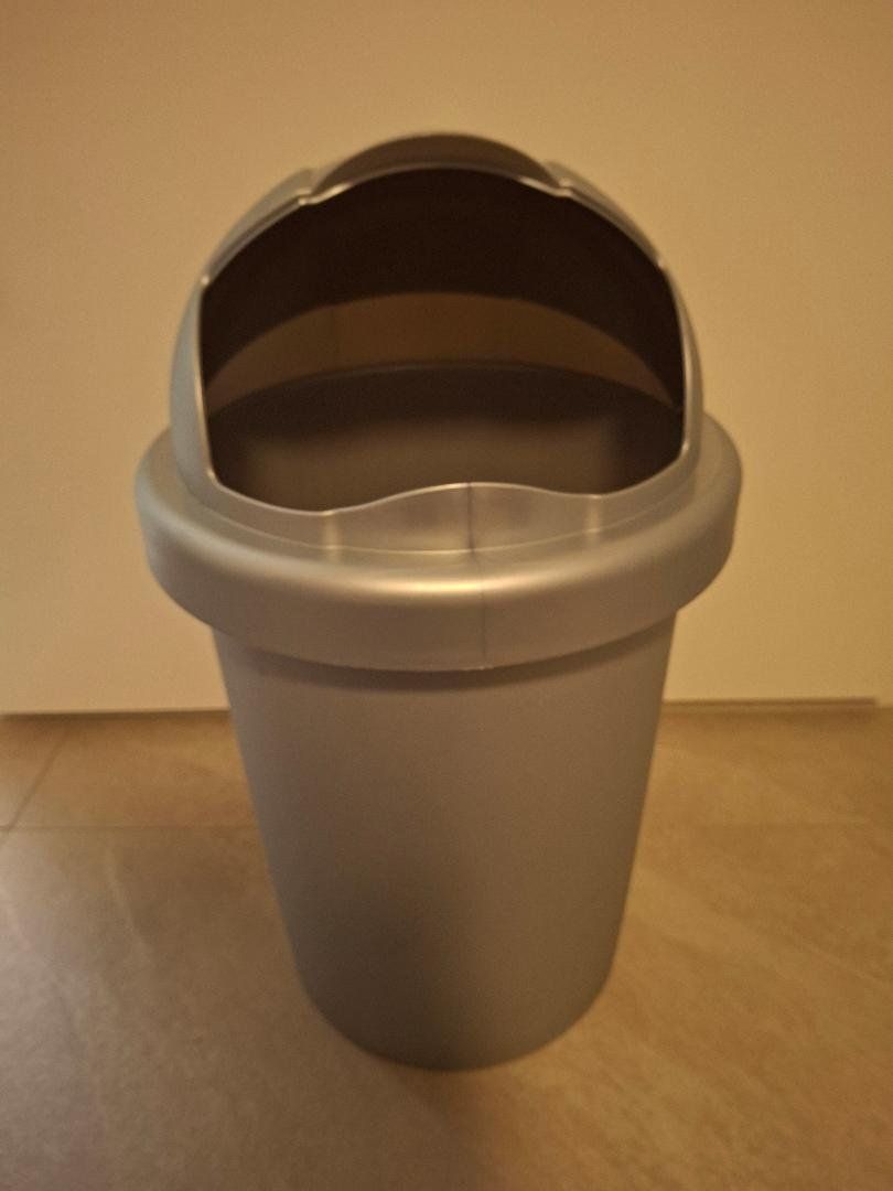 Rotho Cestini per rifiuti: Abfalleimer 30 l ROLL BOB – Usato da Udligenswil venduto da m-nikolic 1