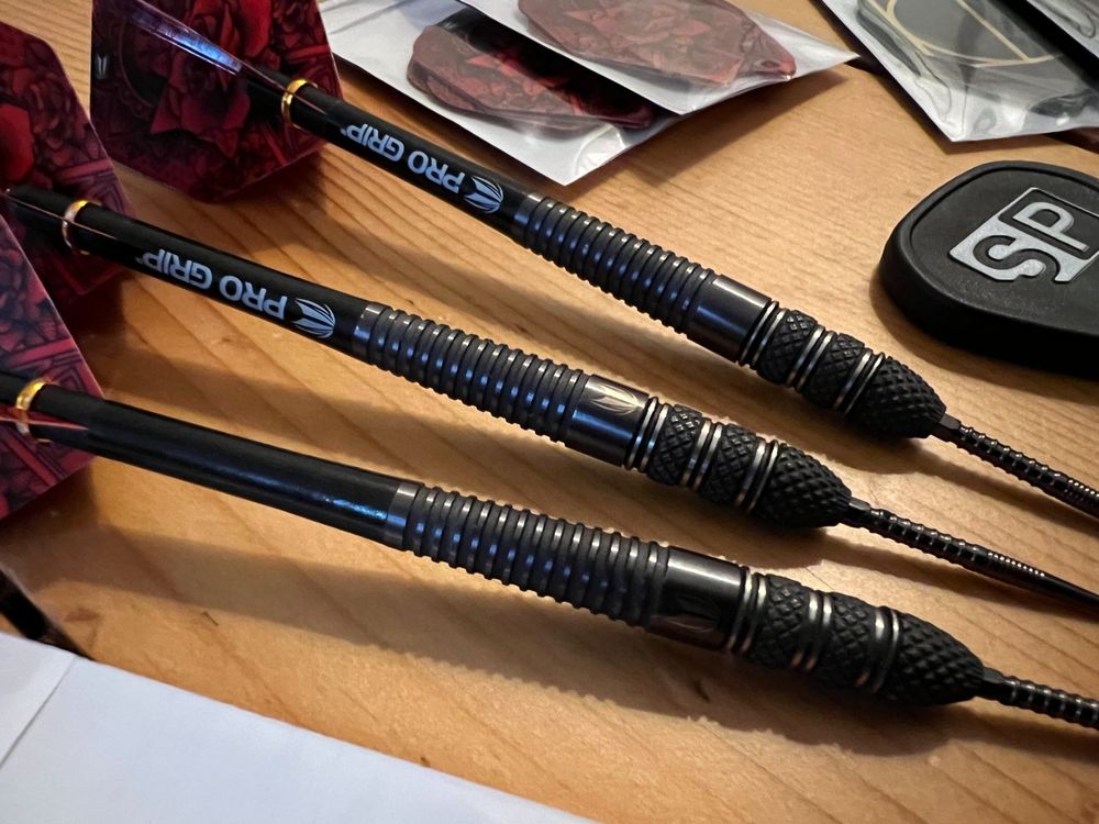 Target Darts RVB 95 fléchettes Echo Pro Ultra Flights