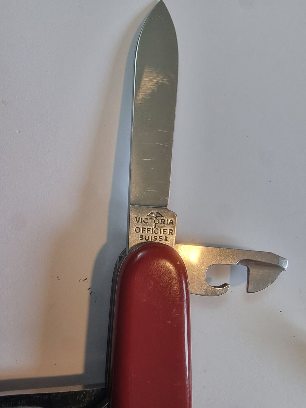 Victorinox Coltelli tascabile: Victorinox Sackmesser rot mit Ledertasche, gebraucht – Usato da Olten venduto da Mezopotamya 5