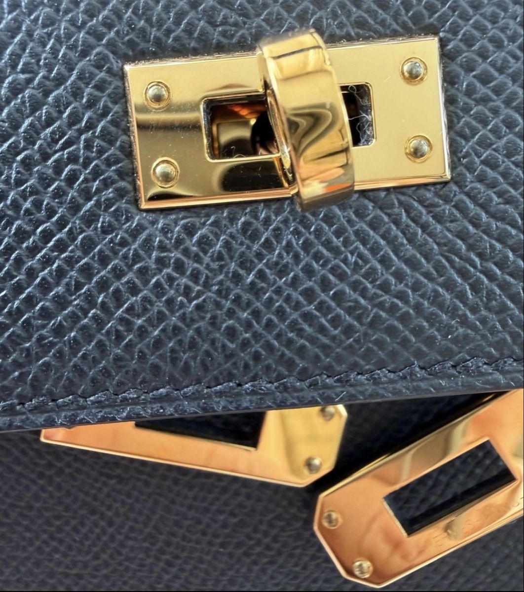 Hermès Borse da donna: HERMÈS Kelly 25 – Nuovo (secondo la descrizione) da Pfäffikon SZ venduto da happy.life 2