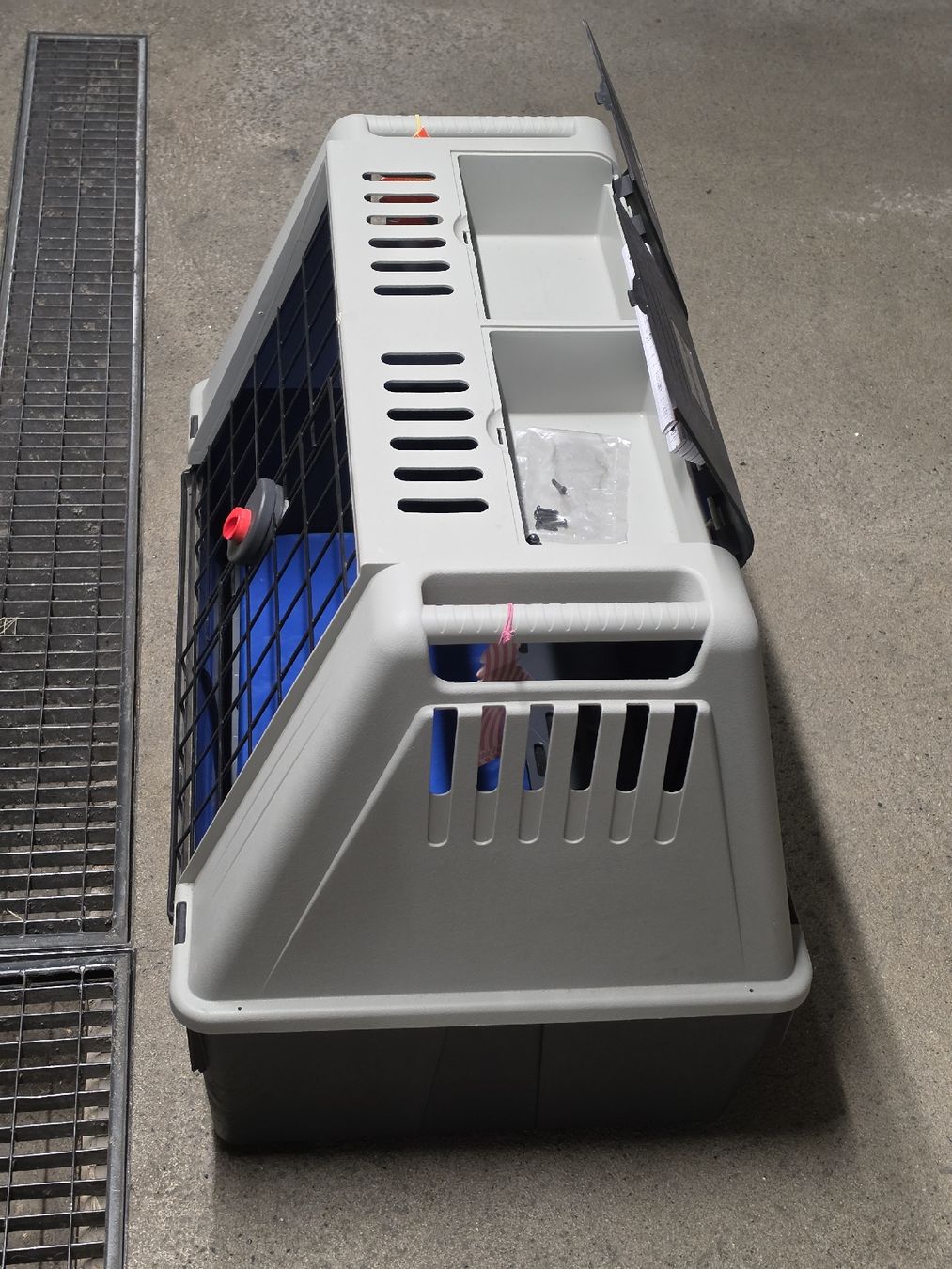 Ferplast Käfige, Transport & Sicherheit: Caisse transports chien.  – Gebraucht aus Bevaix von Nounoursch 3
